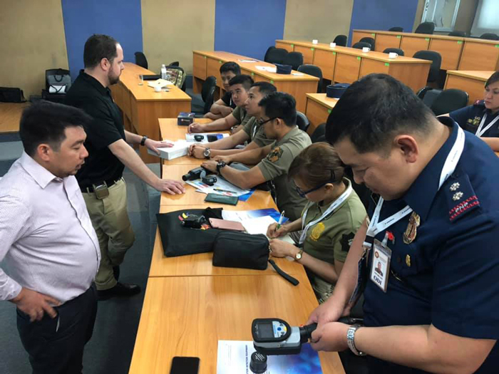 野外作業下的無損檢測，隱藏在150mm深處的違禁品探測